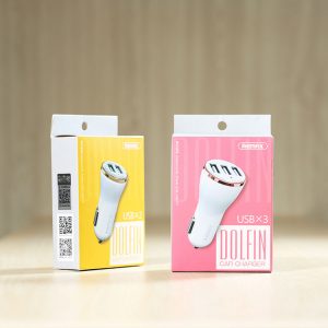 Зарядно устройство Remax Dolphin 2.4А / 2x Lighting and Micro USB изхода / бял